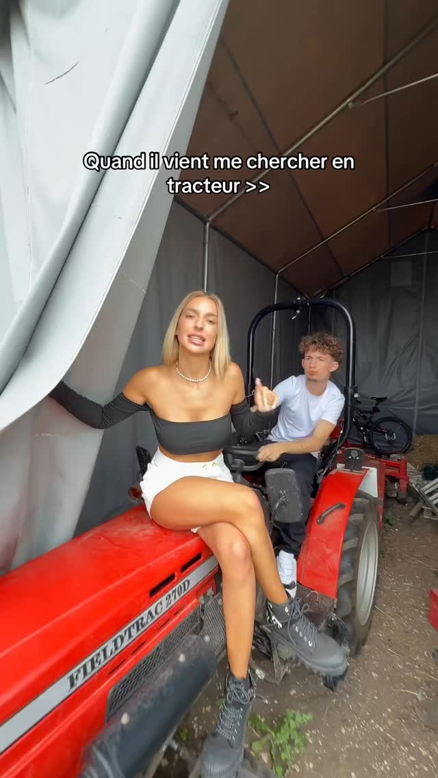 Feed cover